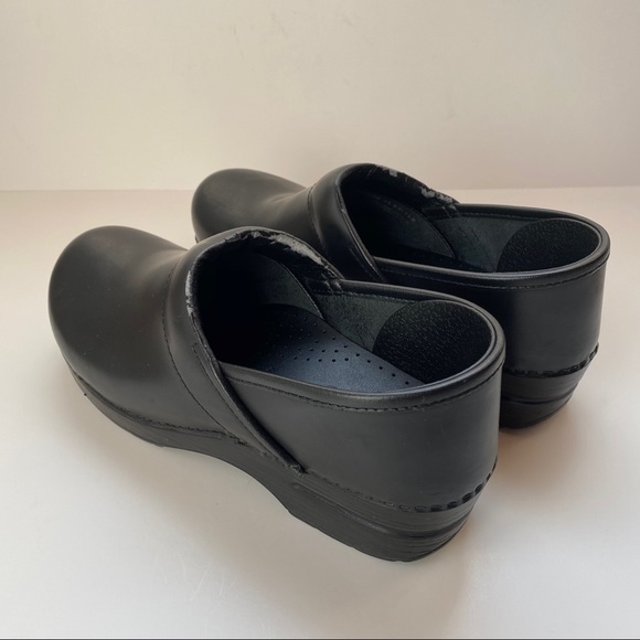 Dansko Black Leather Clog Mules EU41 - Picture 4 of 6